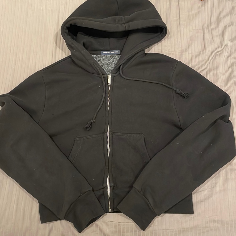 Black cropped Brandy Melville zip up